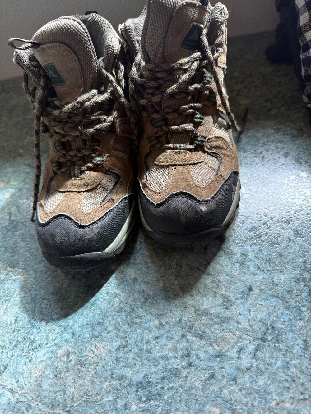 Outland hiking boots